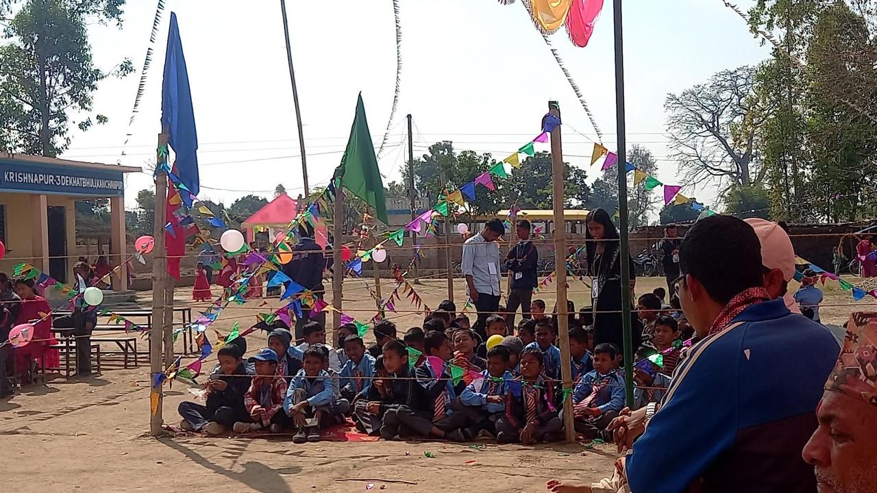 Annual Program Showcase - Mount Apee EBS photo gallery featuring school activities and events